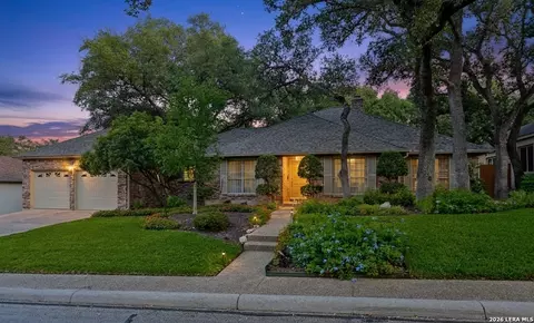 1710 Fawn Crst, San Antonio, TX 78248