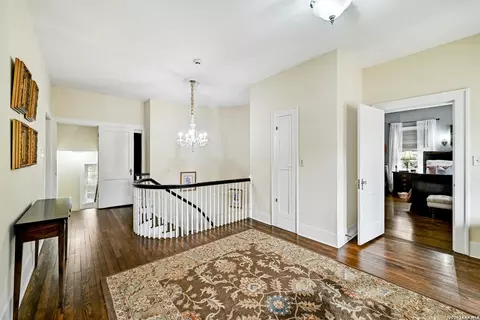 Entry Way - 403 E Bowie, Luling, TX 78648 photo 5 of 6