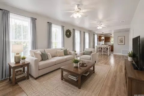 Living - 600 W W Park, Devine, TX 78016 photo 2 of 3