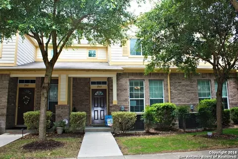 2543 Grayson Cir, San Antonio, TX 78232