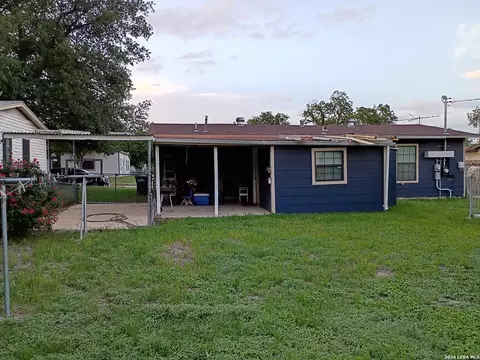 350 Pilgrim Dr, San Antonio, TX 78213