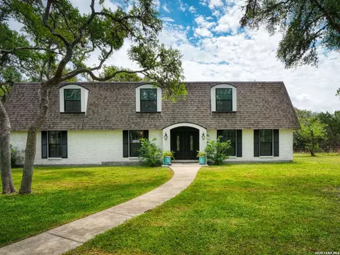 28422 Timberline Dr, San Antonio, TX 78260