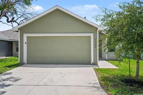 5426 Daphne Path, San Antonio, TX 78253