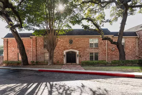 7500 Callaghan Rd #135, San Antonio, TX 78229