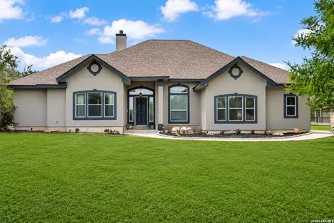 277 Texas Country Dr, New Braunfels, TX 78132