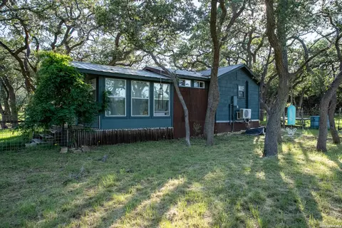 Other - 228 Post Oak Ln, Utopia, TX 78884 photo 5 of 19