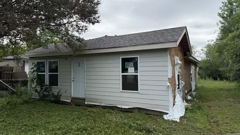 128 Vista Rd, San Antonio, TX 78210