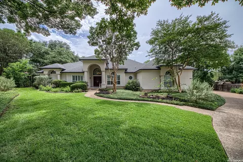 3903 Heights Hill Dr, San Antonio, TX 78230