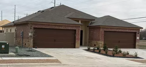11011103 Stanley, Seguin, TX 78155
