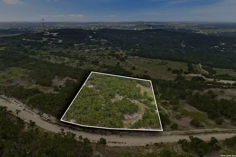341 Mitchell Dr, Spring Branch, TX 78070