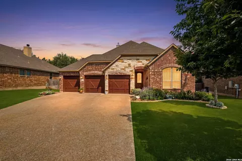 526 Mission Hill Run, New Braunfels, TX 78132