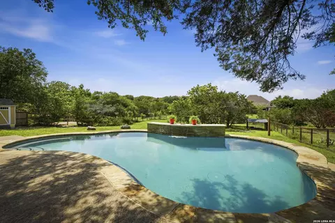 414 Spacious Sky, San Antonio, TX 78260