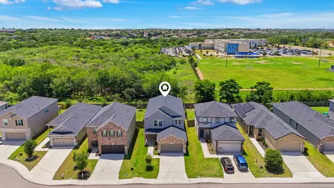 1911 Overlook Knl, San Antonio, TX 78245