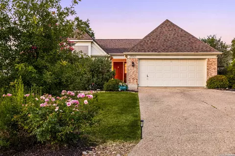 25007 Summit Holw, San Antonio, TX 78258