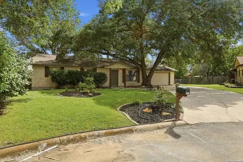 303 Castle Ct, Converse, TX 78109