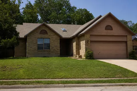 8419 Tiguex, Universal City, TX 78148