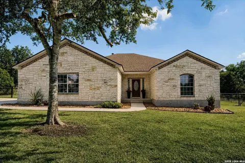 202 Lantana Vw, Spring Branch, TX 78070