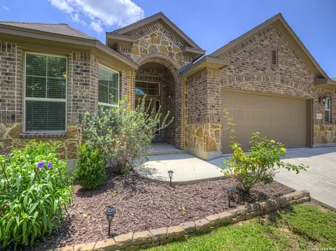 2274 Sun Stone Pl, New Braunfels, TX 78130