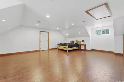 Bedroom - 325 Sollock, Devine, TX 78016 photo 9 of 12