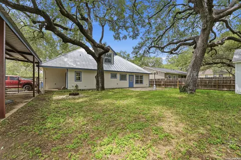 Exterior - 325 Sollock, Devine, TX 78016 photo 12 of 12