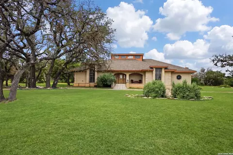 25609 Hazy Holw, San Antonio, TX 78255