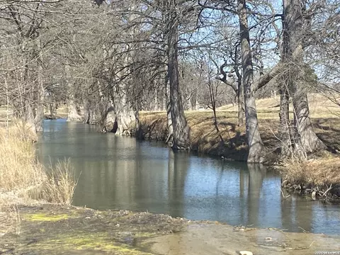 lot7 Creekside At Camp Verde, Center Point, TX 78010