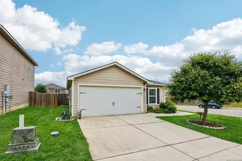 6640 Rosenthal Pass, San Antonio, TX 78252