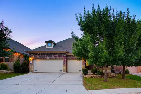 2143 Silent Fox, San Antonio, TX 78260