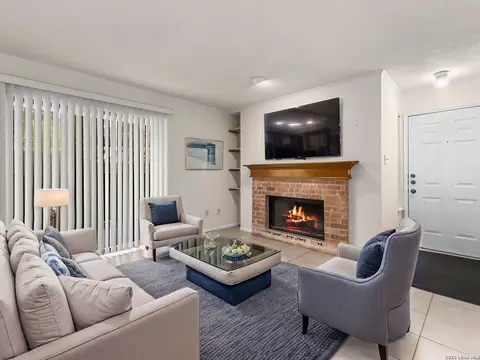 4212 Medical Dr #416, San Antonio, TX 78229