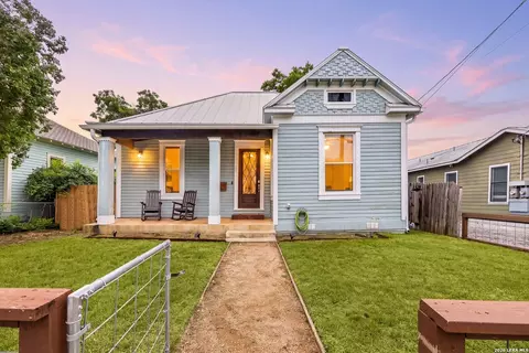 122 Vitra Pl, San Antonio, TX 78210