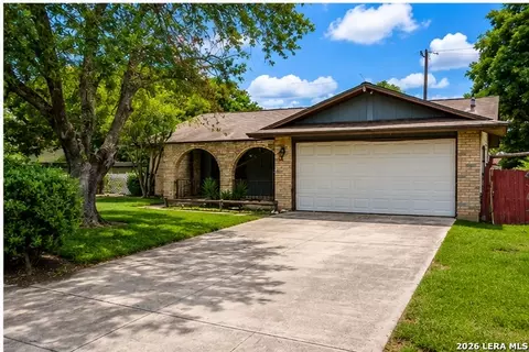 618 Sawtooth, San Antonio, TX 78245