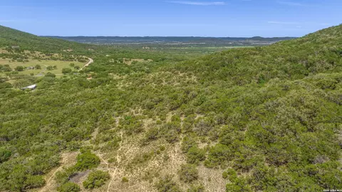 Other - 447 Blesssing Ln, Utopia, TX 78884 photo 15 of 21