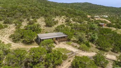 Other - 447 Blesssing Ln, Utopia, TX 78884 photo 4 of 21