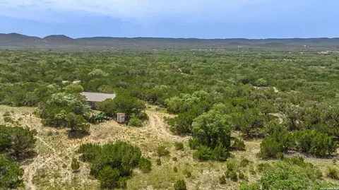 Other - 447 Blesssing Ln, Utopia, TX 78884 photo 19 of 21