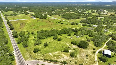 718 Windmill Rdg, Blanco, TX 78606 photo 24