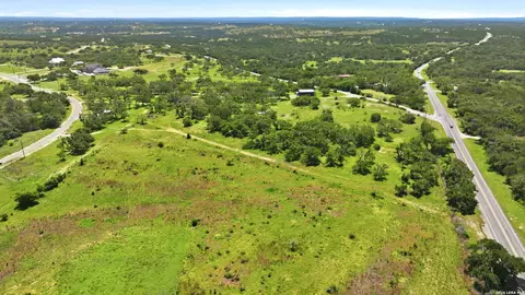 718 Windmill Rdg, Blanco, TX 78606 photo 19