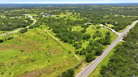 718 Windmill Rdg, Blanco, TX 78606 photo 20