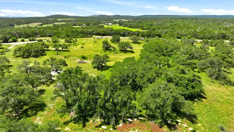 718 Windmill Rdg, Blanco, TX 78606 photo 26
