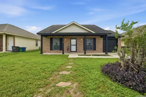 306 Susanwood Dr, San Antonio, TX 78220