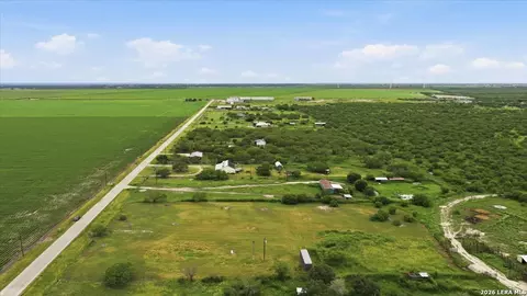 21826 Cr 798, Mathis, TX 78368 photo 8