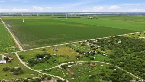 21826 Cr 798, Mathis, TX 78368 photo 12