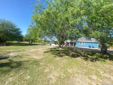 Other - 10172 Pvt 597, Mathis, TX 78368 photo 2 of 9