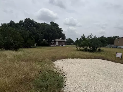 227 Private Road 1516, Bandera, TX 78003
