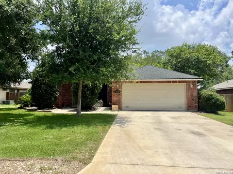 308 Bunker Hl, Pleasanton, TX 78064