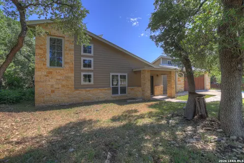 3055 Lakeview, Canyon Lake, TX 78133