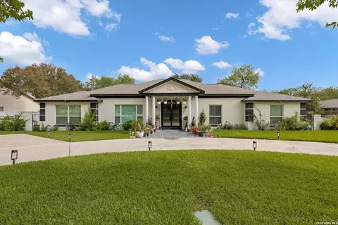 109 Chattington Ct, Castle Hills, TX 78213