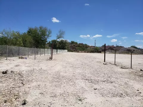 1157 State Loop 480 #2, Eagle Pass, TX 78852 photo 18