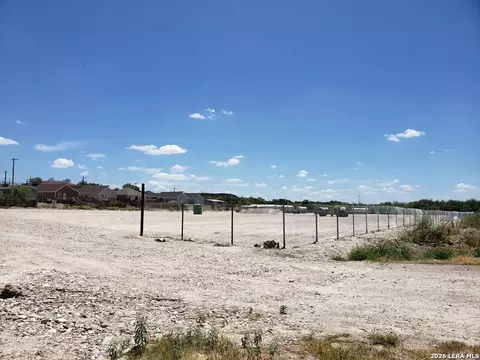 1157 State Loop 480 #2, Eagle Pass, TX 78852 photo 7