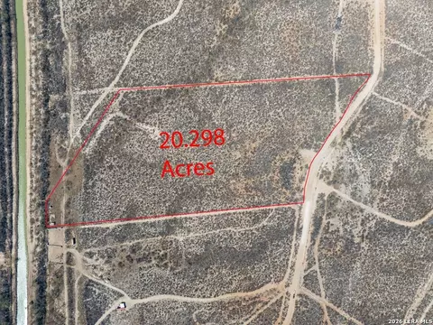 1161 Agua Dulce Rd, Eagle Pass, TX 78852