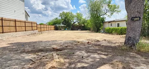 1848 Olive St, Eagle Pass, TX 78852 photo 3